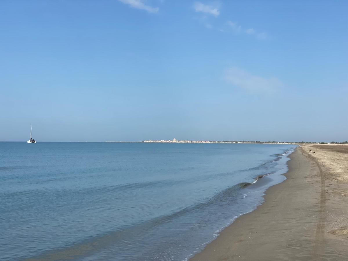 Appartement Duplex Climatise Le Trident Saintes-Maries-de-la-Mer Eksteriør billede